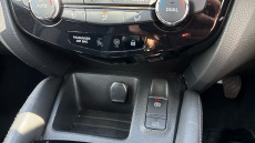 Nissan Qashqai 1.2 DiG-T Acenta 5dr Petrol Hatchback